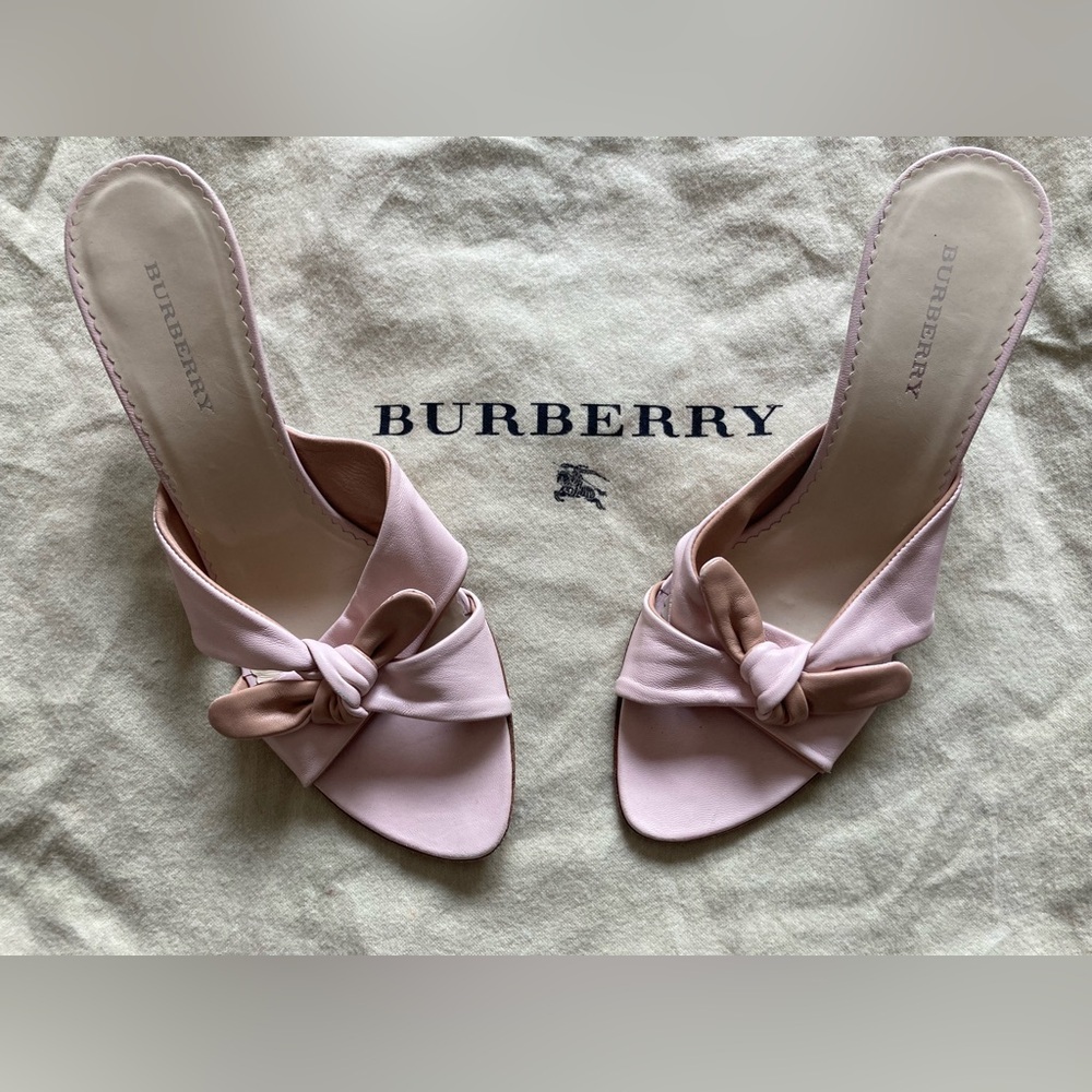 Burberry Knotted Leather Mules Pink & Tan Size 39